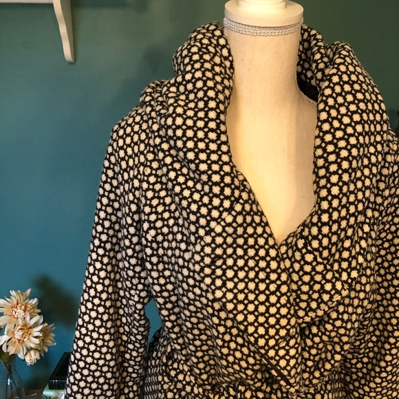 Geometric Pattern Coat - Picture 4 of 4